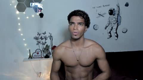 CoreyGlover online show from 5, 11, 2025