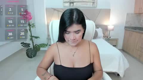 Corina White online show from 13, 9, 2025