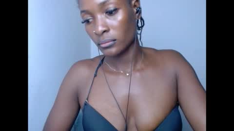 Snapshot of cornxslut chatting on 21, 10, 2025 cornxslut online show from 21, 10, 2025