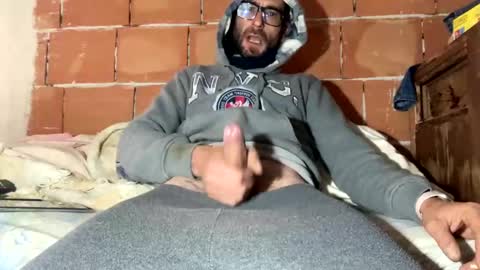 Corrado online show from 2, 1, 2025