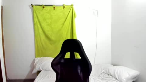 Ethan  online show from 28, 6, 2026