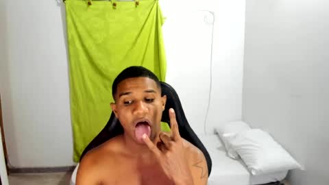 Ethan  online show from 26, 7, 2026