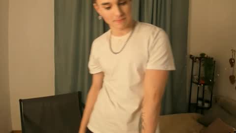 Snapshot of cosmicflirt chatting on 3, 3, 2026 Henry online show from 3, 3, 2026