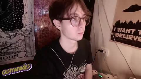 Snapshot of cosmonudes chatting on 20, 11, 2025 Barry online show from 20, 11, 2025