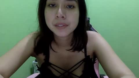 Snapshot of cottoncandygirl9898 chatting on 23, 4, 2026 Liz Gwyneth Charlota online show from 23, 4, 2026
