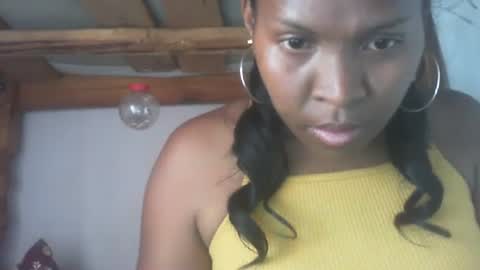 Snapshot of couleur_vanille chatting on 27, 12, 2024 couleur_vanille online show from 27, 12, 2024