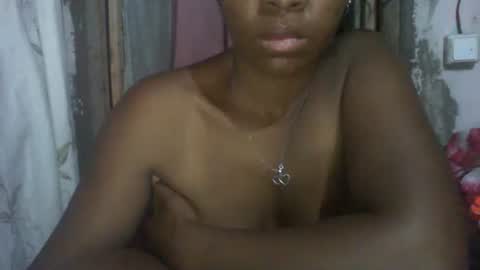 couleur_vanille online show from 19, 11, 2025