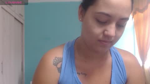  ALEJANDRO Y EMILY  online show from 12, 1, 2026