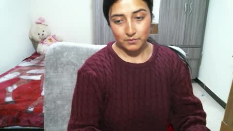 Snapshot of couplecaliente10 chatting on 4, 12, 2025 couplecaliente10 online show from 4, 12, 2025