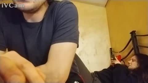 Snapshot of coupleforyou23 chatting on 20, 2, 2025 coupleforyou23 online show from 20, 2, 2025