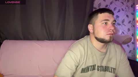 Snapshot of coupleinspire chatting on 29, 10, 2025 Emily Ryan online show from 29, 10, 2025