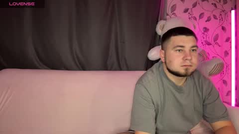 Snapshot of coupleinspire chatting on 10, 11, 2025 Emily Ryan online show from 10, 11, 2025