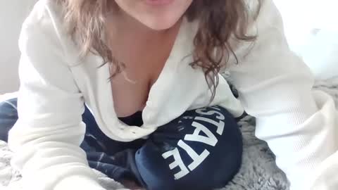 Snapshot of courtxoxo_o chatting on 18, 2, 2025 courtxoxo_o online show from 18, 2, 2025