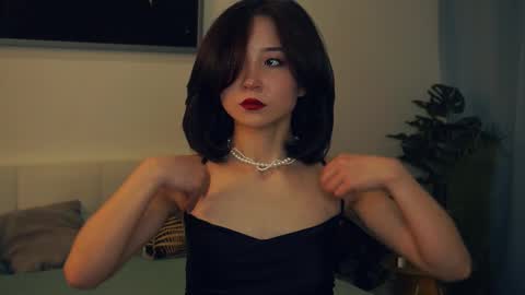 Yui online show from 14, 2, 2025