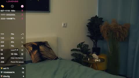 Yui online show from 23, 2, 2025