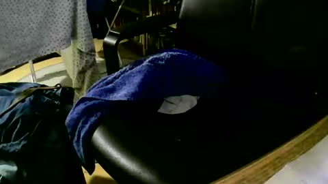 Snapshot of coyote017 chatting on 22, 1, 2025 coyote017 online show from 22, 1, 2025