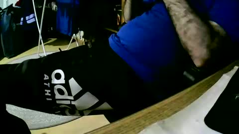 Snapshot of coyote017 chatting on 1, 2, 2025 coyote017 online show from 1, 2, 2025