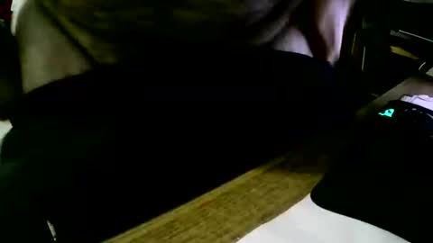 Snapshot of coyote017 chatting on 5, 2, 2025 coyote017 online show from 5, 2, 2025