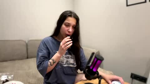 cozy_mary online show from 11, 5, 2026