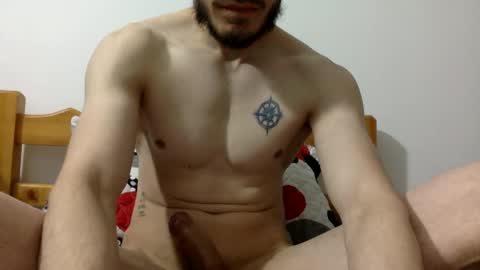 Snapshot of cr7arquitecto9 chatting on 1, 1, 2025 R9cam7 online show from 1, 1, 2025