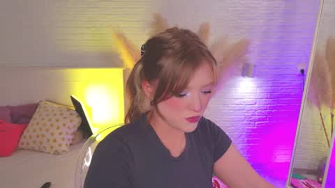 Snapshot of crazy__wine chatting on 1, 7, 2026 Sonya online show from 1, 7, 2026