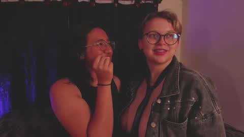 Lexie  Rose  online show from 12, 9, 2025