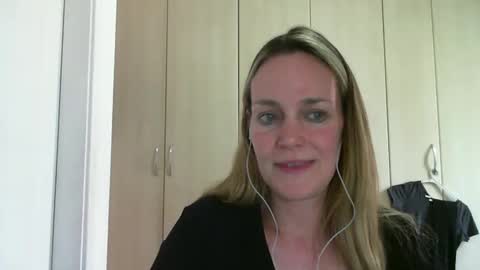 Snapshot of crazyanny chatting on 13, 1, 2025 Anny online show from 13, 1, 2025