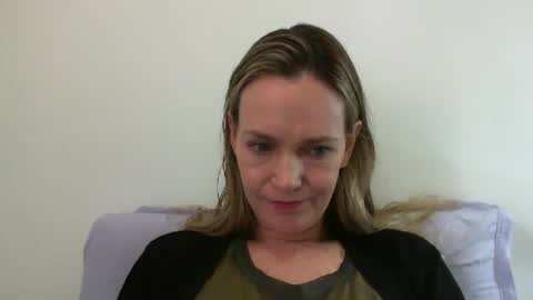Snapshot of crazyanny chatting on 16, 1, 2025 Anny online show from 16, 1, 2025