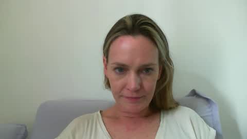Snapshot of crazyanny chatting on 18, 1, 2025 Anny online show from 18, 1, 2025