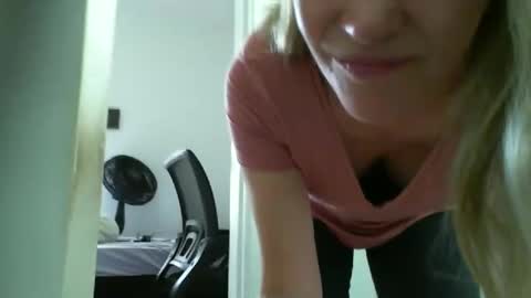Snapshot of crazyanny chatting on 23, 1, 2025 Anny online show from 23, 1, 2025