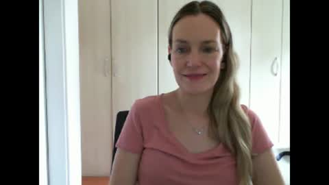 Snapshot of crazyanny chatting on 10, 3, 2025 Anny online show from 10, 3, 2025