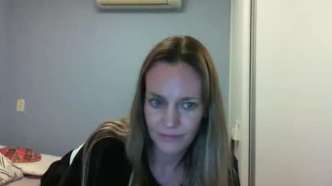 Snapshot of crazyanny chatting on 27, 9, 2025 Anny online show from 27, 9, 2025