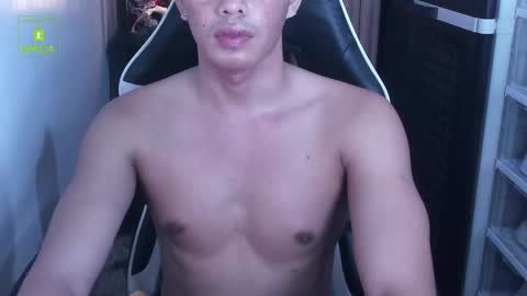 Snapshot of crazyasiancum chatting on 16, 2, 2025 Zion online show from 16, 2, 2025