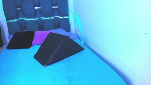 Snapshot of crazybaby_squirt chatting on 27, 6, 2026 crazybaby_squirt online show from 27, 6, 2026