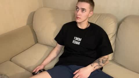 Snapshot of crazybottom99 chatting on 11, 12, 2024 Alex online show from 11, 12, 2024