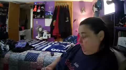 crazygirl802 online show from 10, 1, 2026