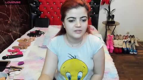 Snapshot of crazzy_pussy chatting on 6, 2, 2025 Ana  online show from 6, 2, 2025