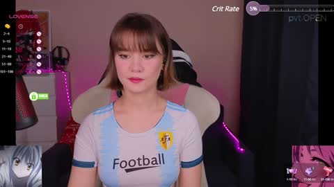 Snapshot of creammeow chatting on 22, 1, 2025 Alina online show from 22, 1, 2025