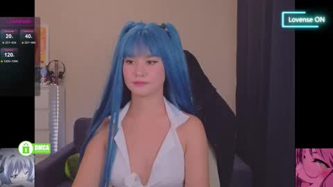 Snapshot of creammeow chatting on 16, 9, 2025 Alina online show from 16, 9, 2025