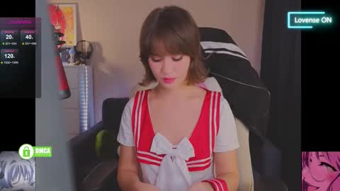 Snapshot of creammeow chatting on 21, 10, 2025 Alina online show from 21, 10, 2025