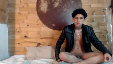 Snapshot of creampie_couple1 chatting on 2, 1, 2025 CAMILA Y SEBASTIAN online show from 2, 1, 2025