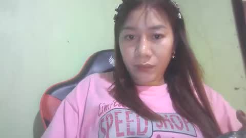 Snapshot of creamy_dara chatting on 14, 10, 2025 creamy dara online show from 14, 10, 2025