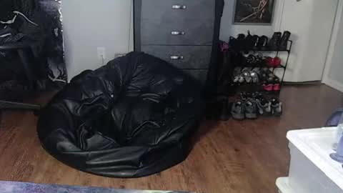 Snapshot of creamy_lust chatting on 2, 2, 2025 Sylvia online show from 2, 2, 2025