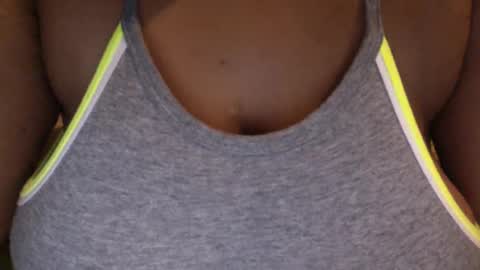 CreamyCocoBabe online show from 25, 1, 2025