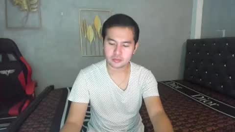 Snapshot of creamynow chatting on 16, 12, 2024 BareCreamyCum online show from 16, 12, 2024