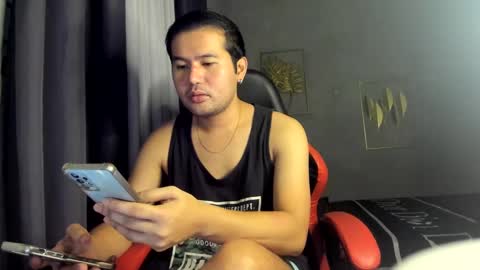 Snapshot of creamynow chatting on 28, 12, 2024 BareCreamyCum online show from 28, 12, 2024