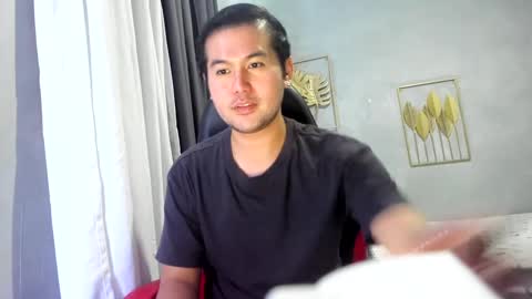 Snapshot of creamynow chatting on 2, 1, 2025 BareCreamyCum online show from 2, 1, 2025