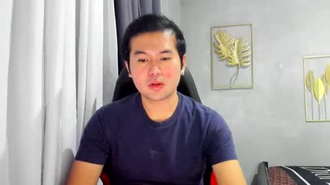 Snapshot of creamynow chatting on 12, 1, 2025 BareCreamyCum online show from 12, 1, 2025