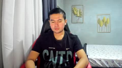 Snapshot of creamynow chatting on 5, 2, 2025 BareCreamyCum online show from 5, 2, 2025