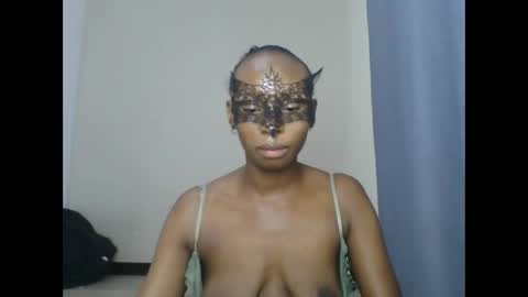 Snapshot of creamypitches chatting on 1, 11, 2025 creamy pussy online show from 1, 11, 2025